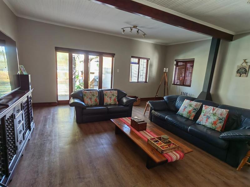 5 Bedroom Property for Sale in Prince Alfred Hamlet Western Cape
